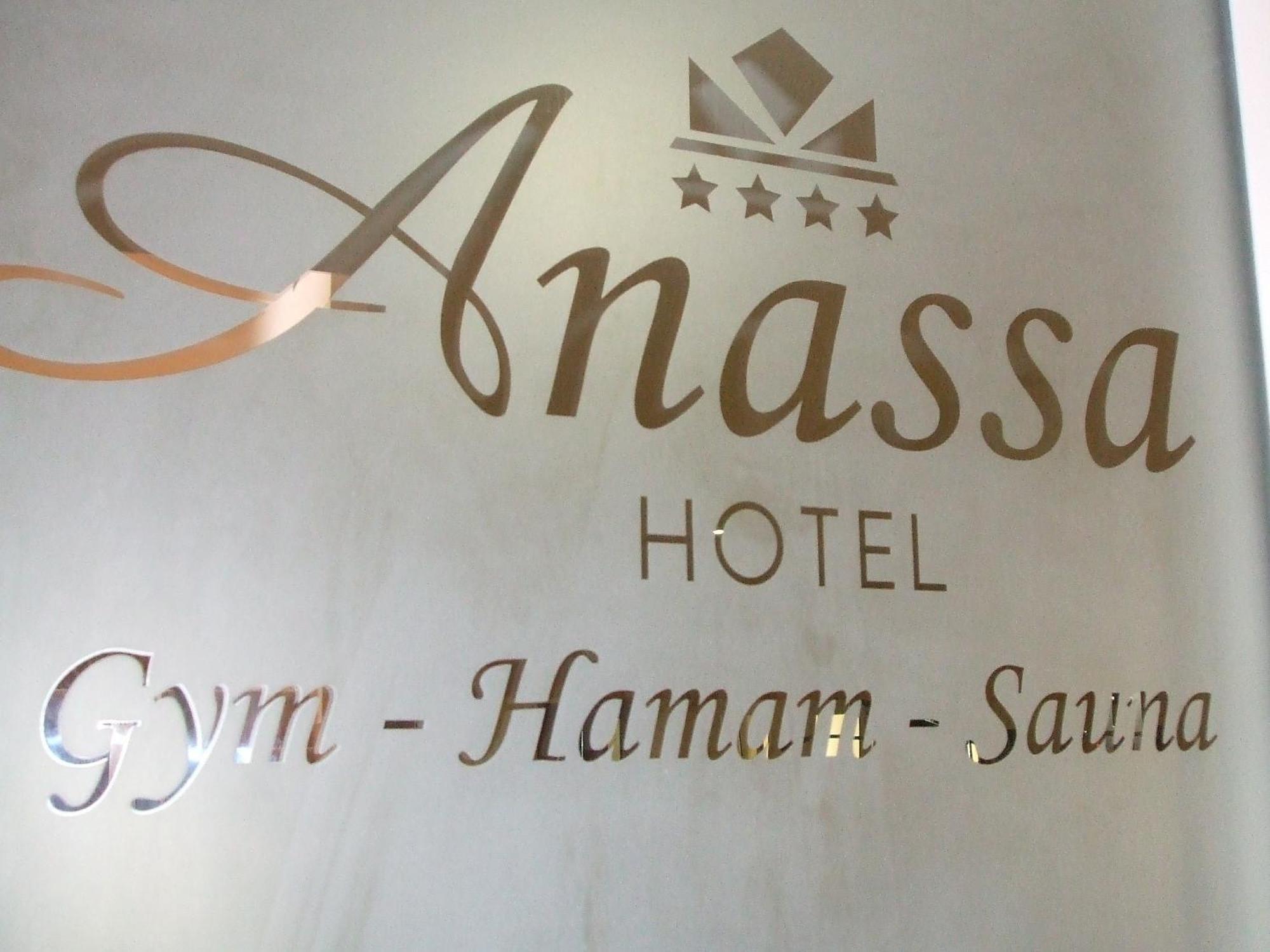 Anassa Deluxe Suites Kamári Екстериор снимка
