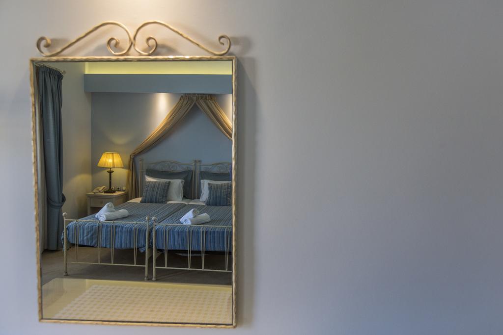 Anassa Deluxe Suites Kamári Екстериор снимка