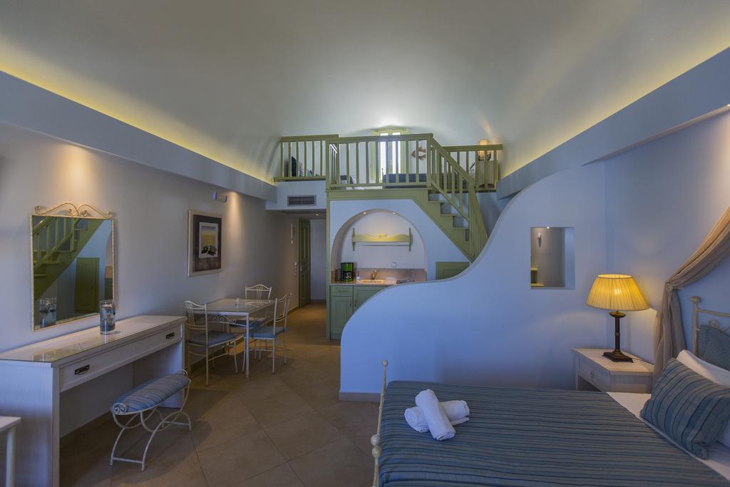 Anassa Deluxe Suites Kamári Екстериор снимка