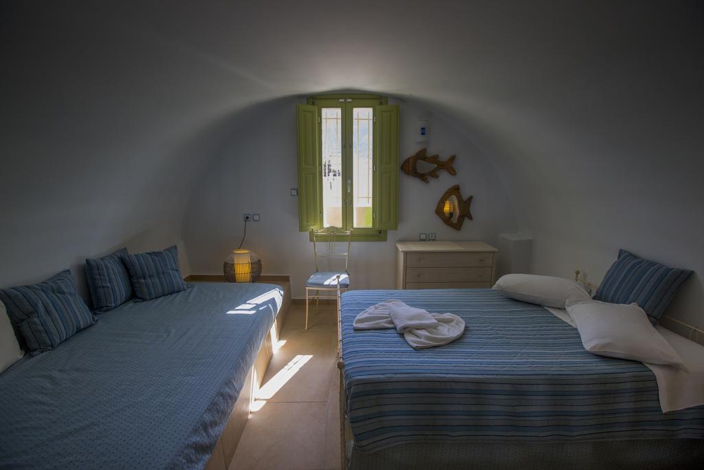 Anassa Deluxe Suites Kamári Екстериор снимка