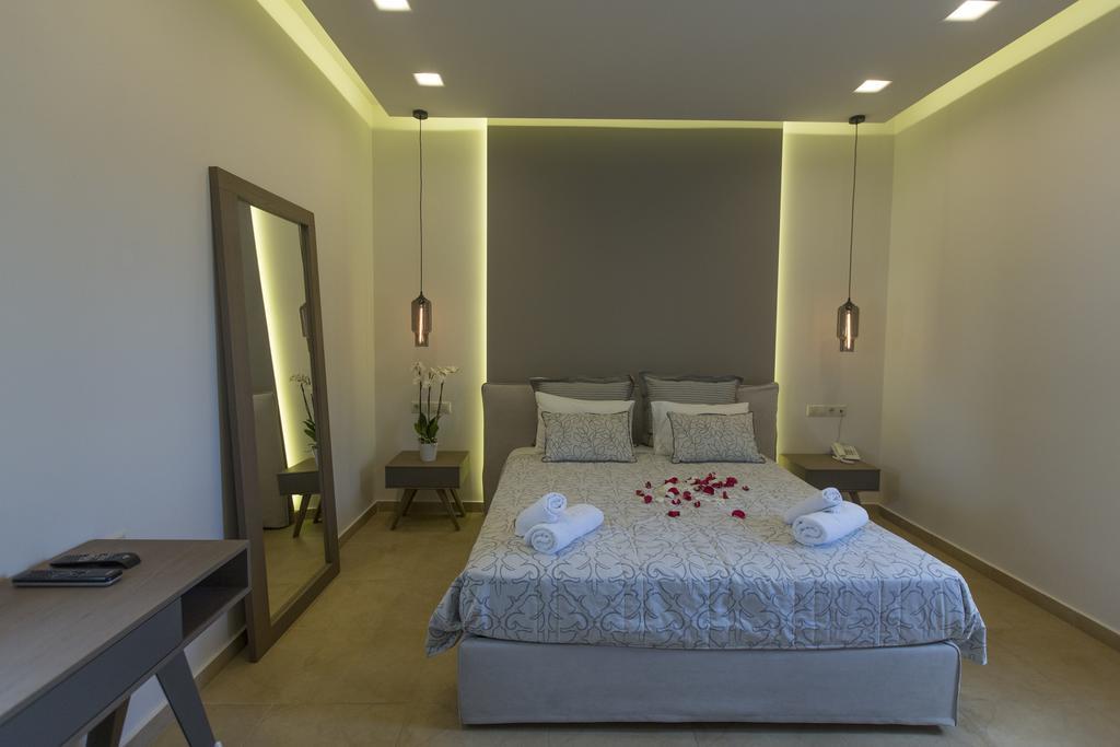 Anassa Deluxe Suites Kamári Екстериор снимка