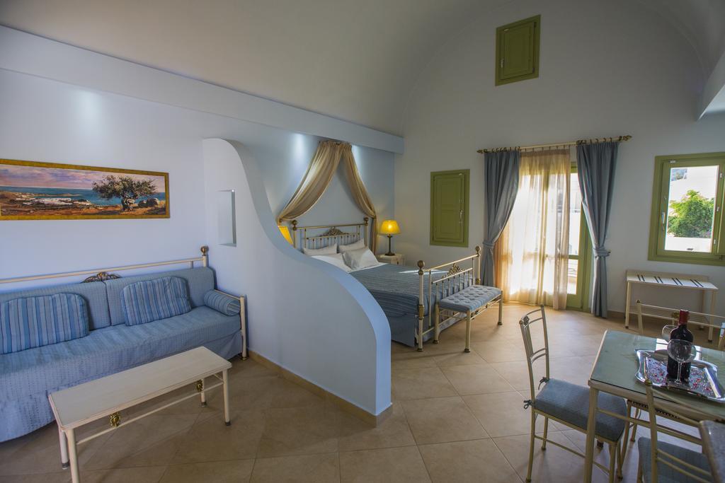 Anassa Deluxe Suites Kamári Екстериор снимка