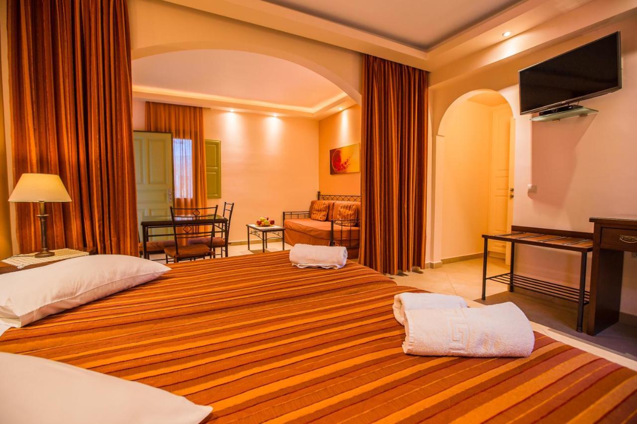 Anassa Deluxe Suites Kamári Екстериор снимка