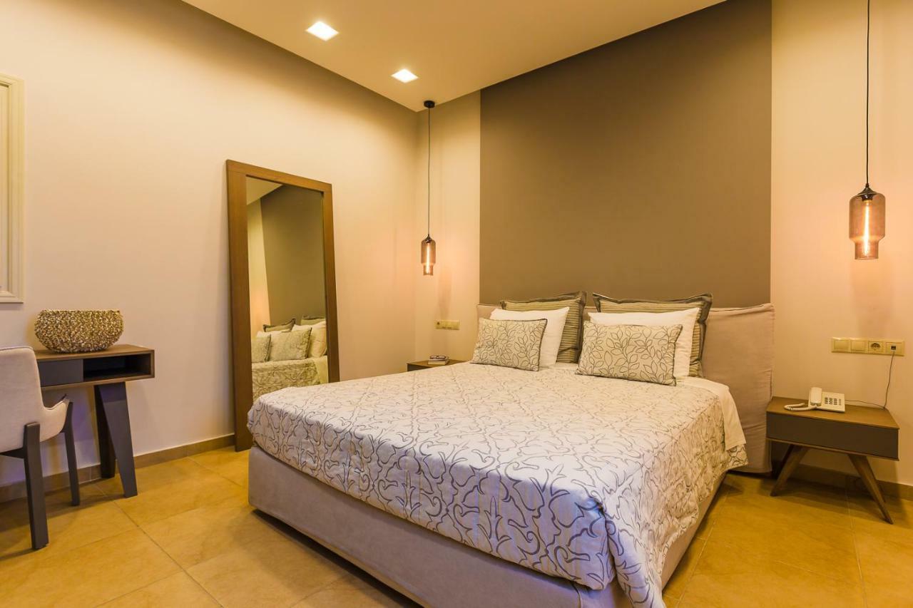 Anassa Deluxe Suites Kamári Екстериор снимка